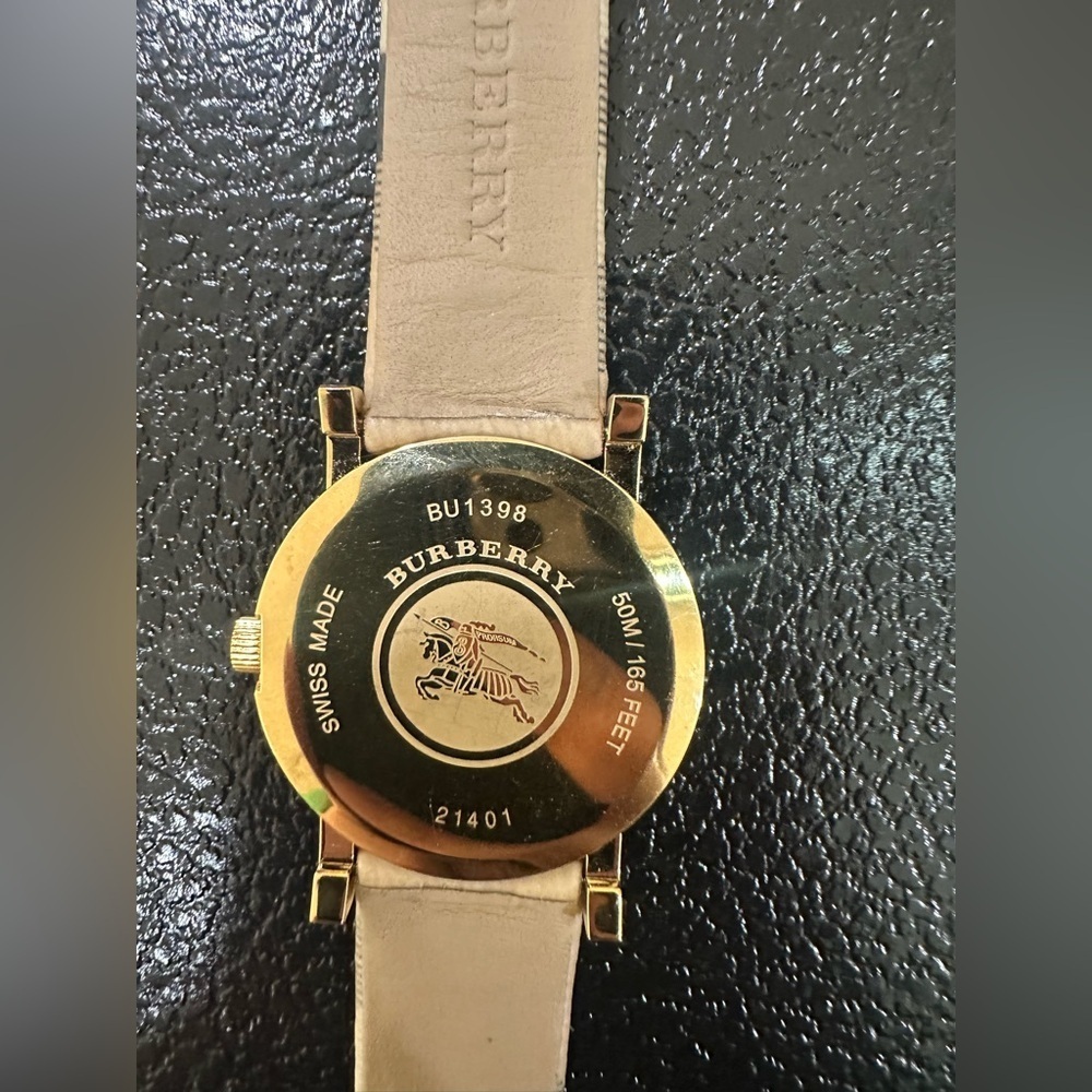 Burberry Women's Watch with Gold Case and Plaid Strap - Picture 3 of 7